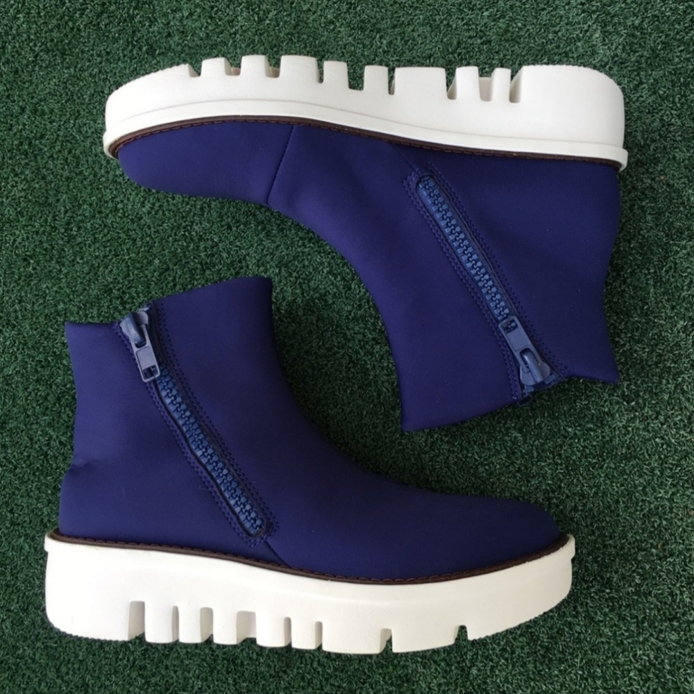 Chunky zip ankle boot